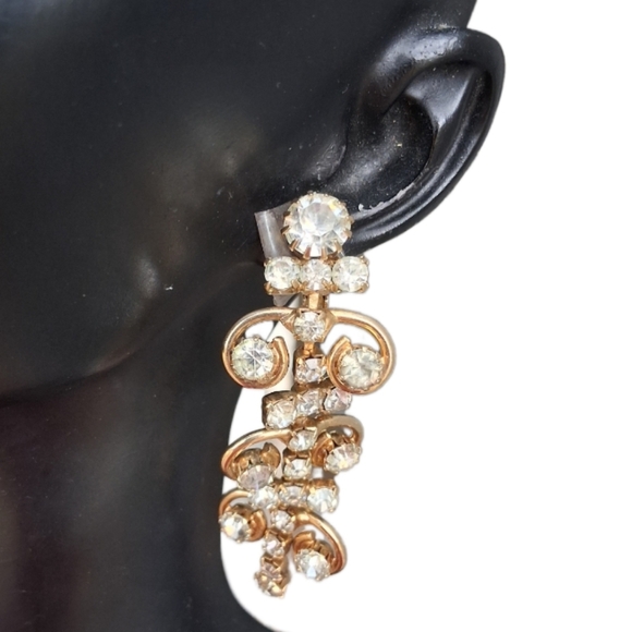 Vintage Sarah Coventry 1950s/60s Dangle Drop Rhinestone Clip Earrings - Picture 2 of 6